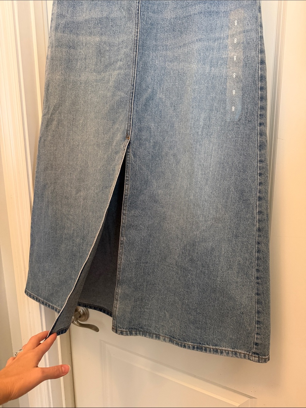 NWT Classic Denim A-Line Skirt w/ Front Slit, Size 8 - Picture 6 of 13